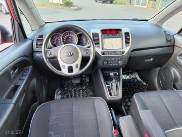 Kia Venga Spirit Autom.-Navi-Klima-SHZG-AHK-1Vorbes.