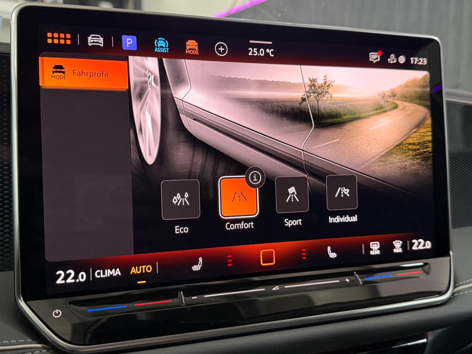 Volkswagen Passat Business 2.0 TDI HUD*AHK*LED*STHZ, миниатюра 28