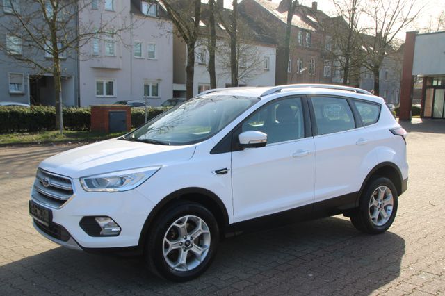 Ford Kuga Cool&Connect Navi Tempomat Klima CarPlay