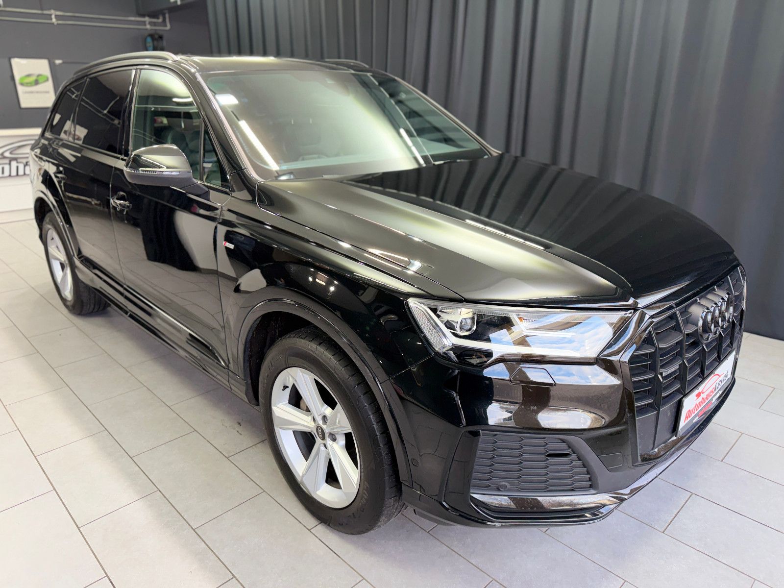 Fahrzeugabbildung Audi Q7 45 TDI quattro S line|PANO|KAMERA