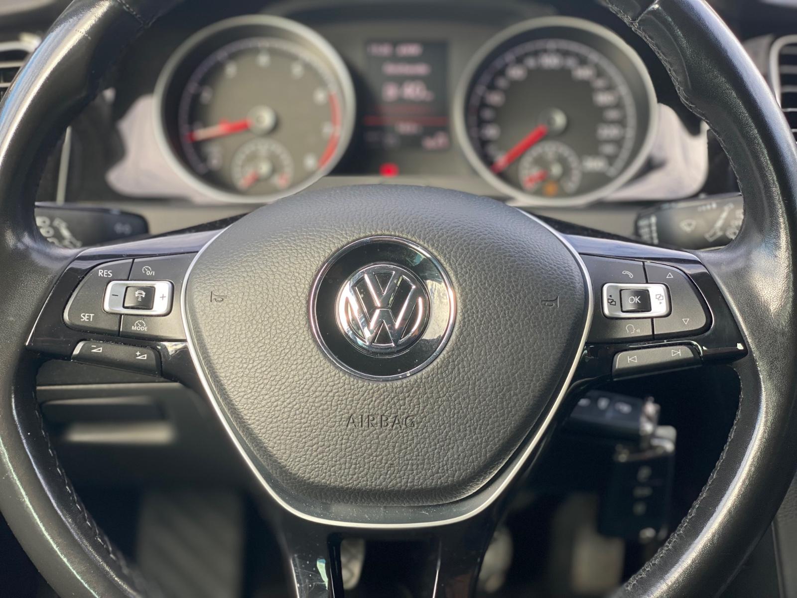 Volkswagen Golf 1.4 TSI BMT 92kW Highline Navi Sitzheizung