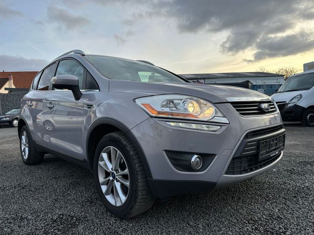 Ford Kuga Titanium  AHK  Kamera