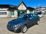Nissan Almera Visia - Nissan Almera visia mit Benzin-Antrieb