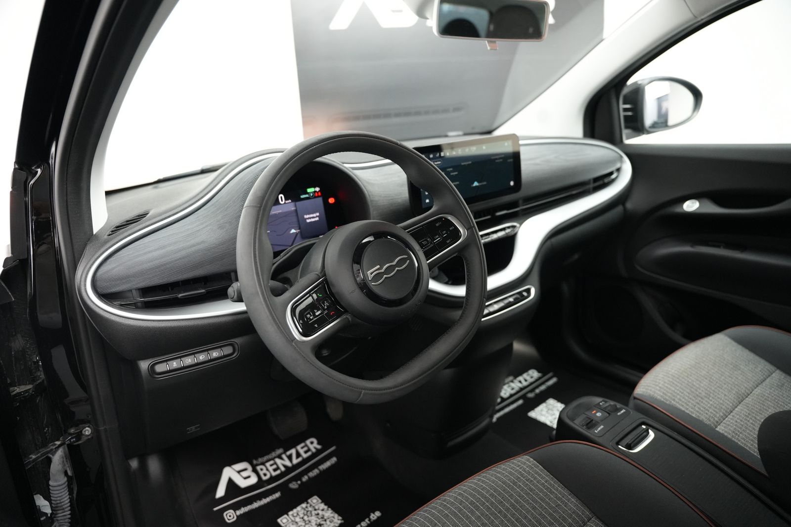 Fahrzeugabbildung Fiat 500 Icon 42 Kwh *Kamera*Navigation*Klima*PDC*