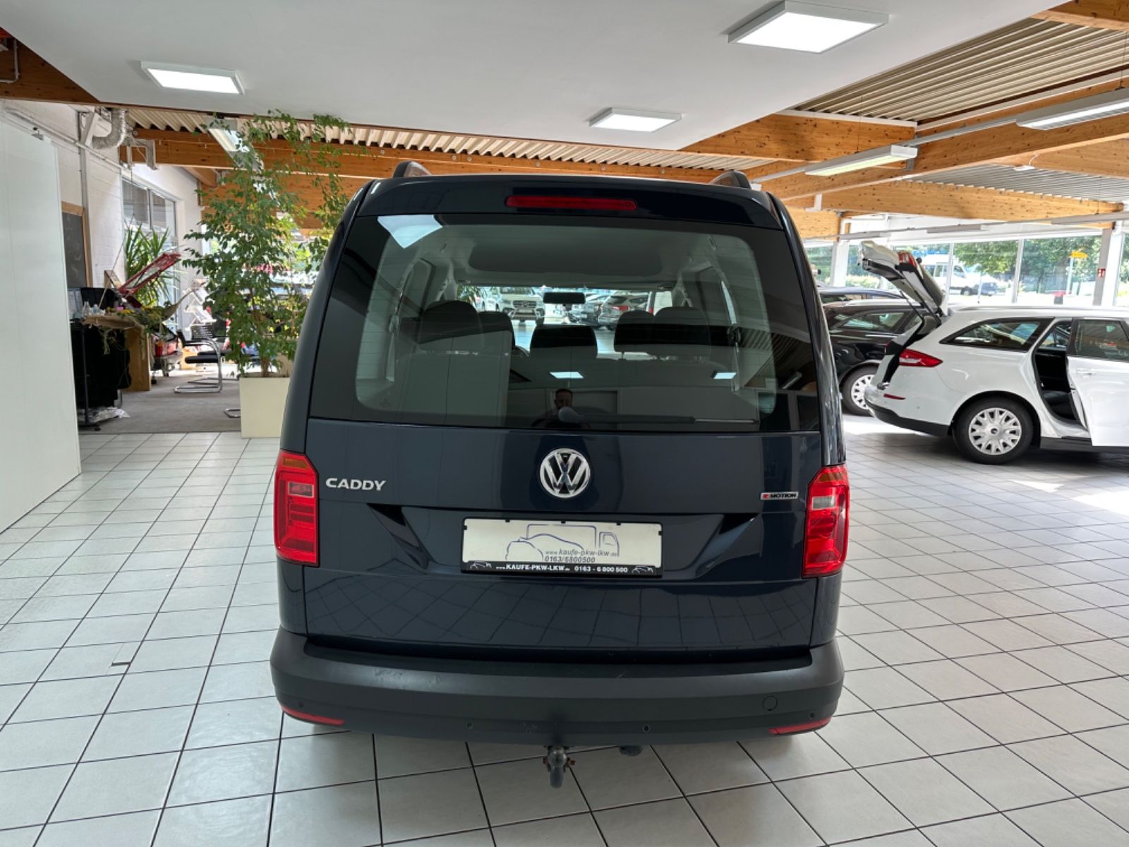 Fahrzeugabbildung Volkswagen Caddy PKW Trendline BMT 4Motion*Klima*