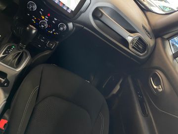 Jeep Renegade S FWD *AHK*Kamera*Klima*Navi*Panorama*