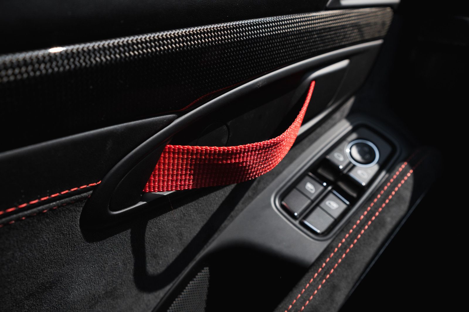 Fahrzeugabbildung Porsche Cayman GT4-Approved-XPEL-Scheckheft