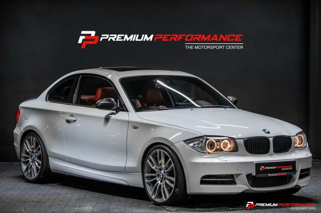 BMW 135i Coupé M-Sport Sunroof|Navi|Hifi|19"|Carbon