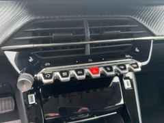 Foto Nummer 15: PEUGEOT 208