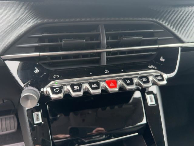 Foto Nummer 15: PEUGEOT 208