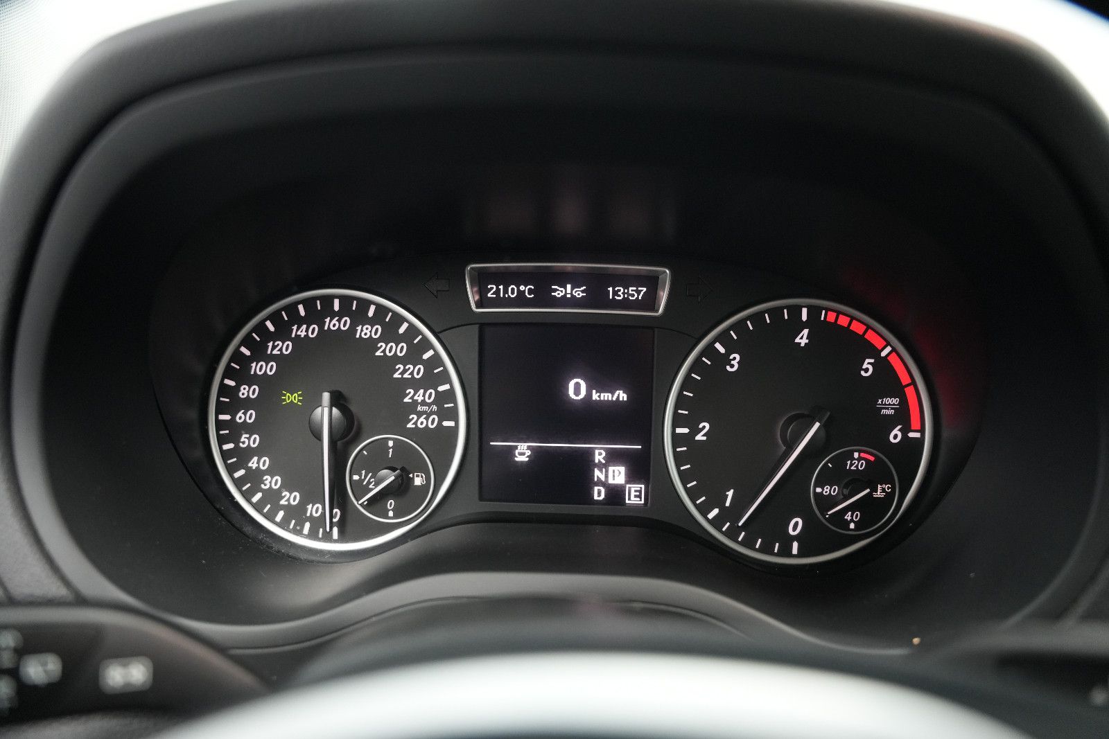 Fahrzeugabbildung Mercedes-Benz B 180 CDI/Edition E/Navigation/SHZ/MFL/ALU/