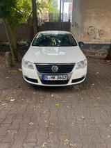 Volkswagen VW Passat zu verkaufen! Zuverlässiges Fami... - Volkswagen Passat: Verkaufen