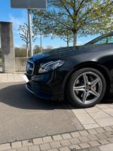 Mercedes-Benz E 200 4MATIC Autom. Panoramadach - Mercedes-Benz E 200 Gebrauchtwagen in Mannheim