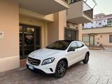 Mercedes-Benz Mercedes-benz GLA 200 d Automatic Enduro Activit - Mercedes-Benz GLA 200 Kombi Gebrauchtwagen
