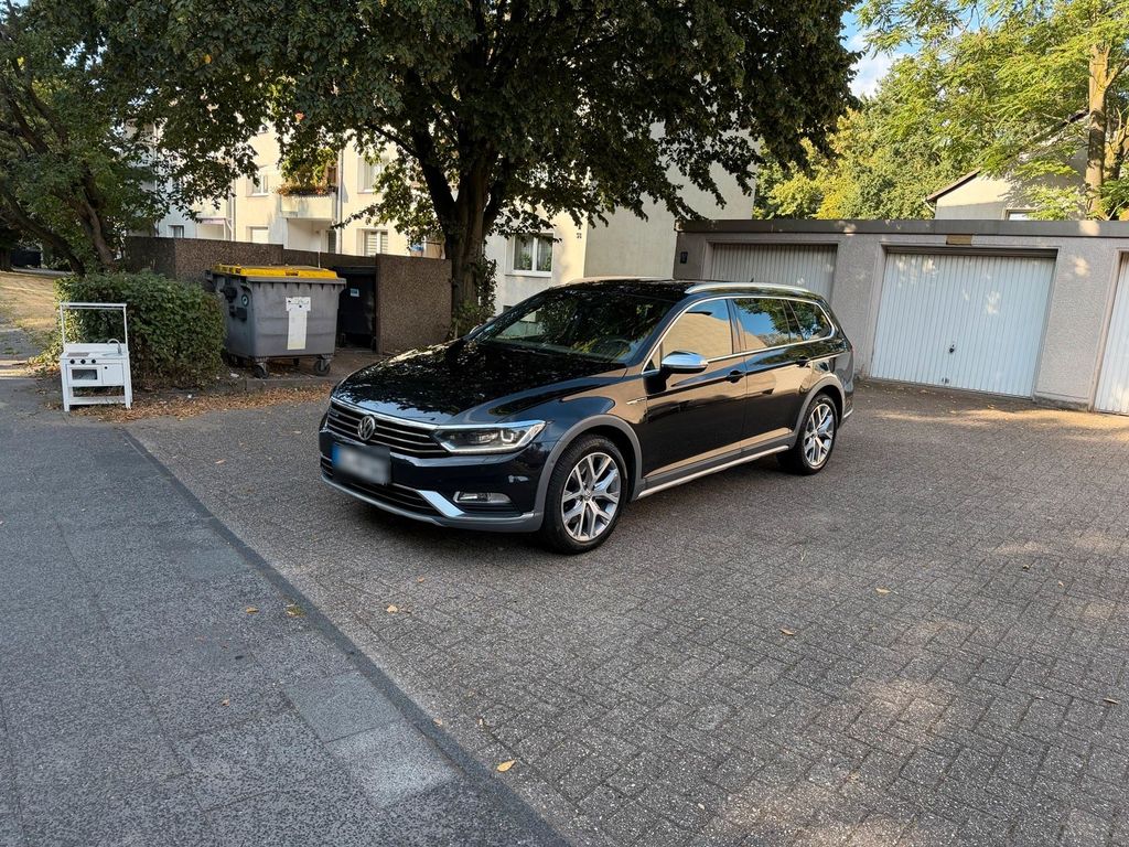 Image of Volkswagen Passat Alltrack