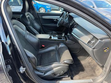 Volvo V90 - 10