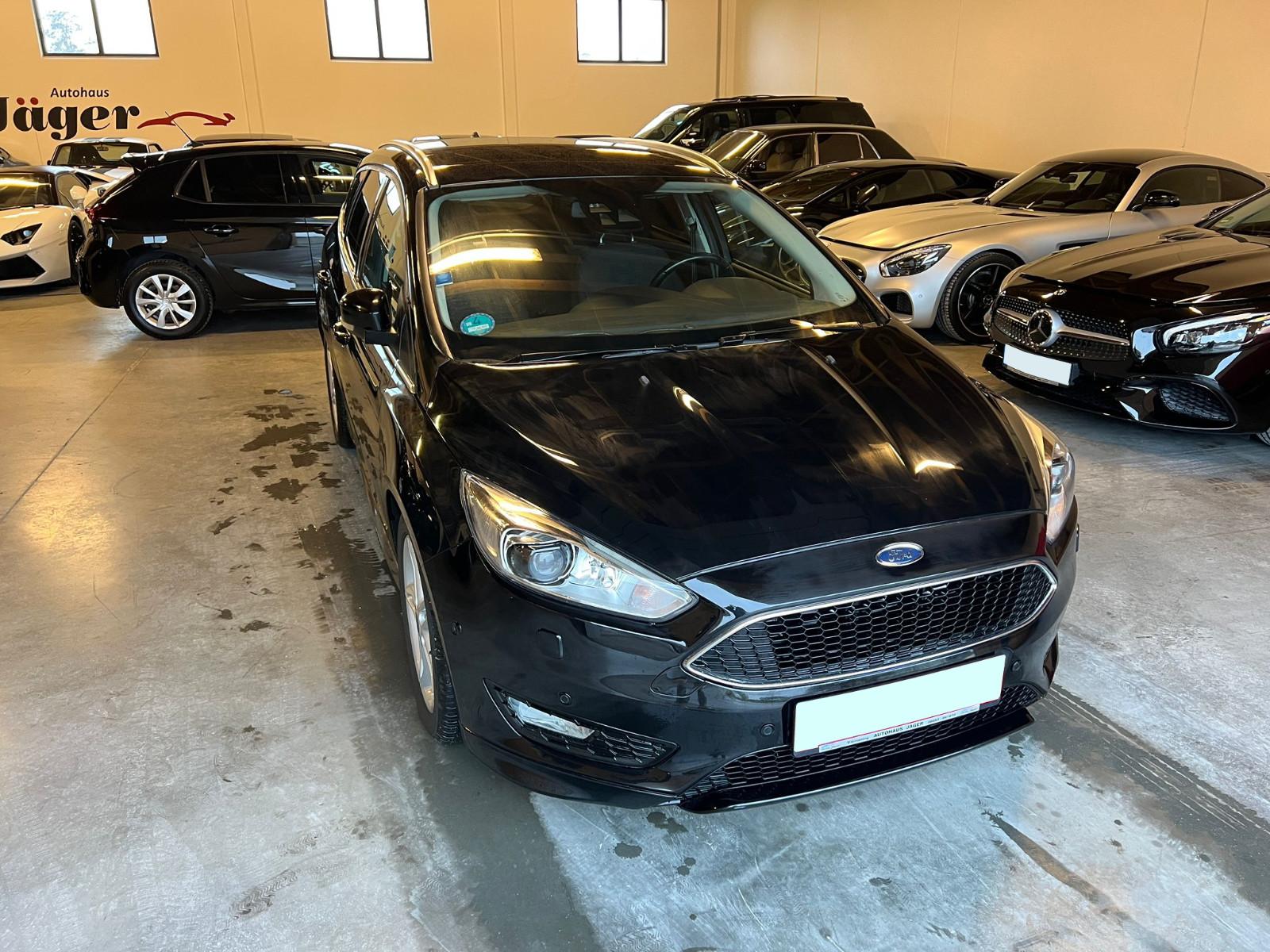 Ford Focus Turnier Titanium-FINANZIERUNG-GARANTIE-