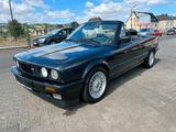 BMW Unverbasteltes BMW E 30 325I Cabrio - BMW 325 aus 1992
