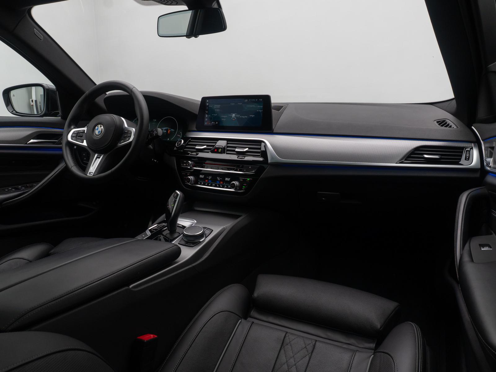 BMW 520d xD M Sport Individual 360°HUD HiFi Panorama