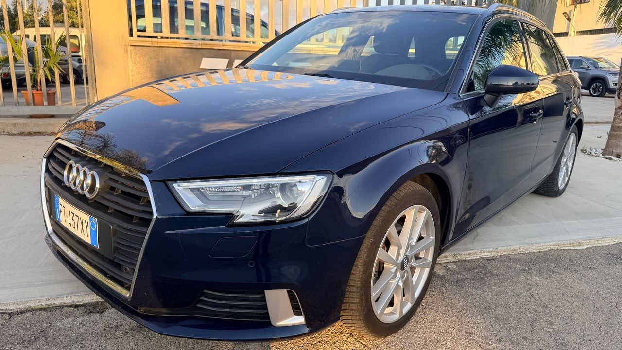 Audi A3 SPB 30 TFSI S tronic Sport imagem 2