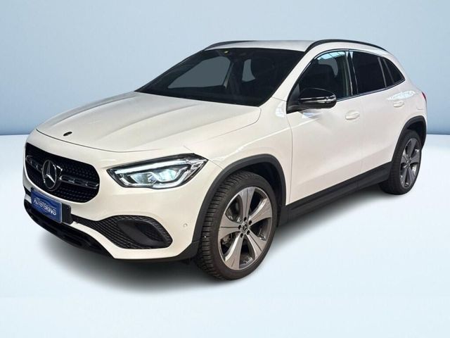 Mercedes-Benz Mercedes GLA 200 200 D Sport Plus 8G-DCT