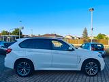 BMW X5 xDrive 30 d M HUD*PANO*KAM*LED*STH*SOFTCLOSE - BMW X5: 30d Xdrive
