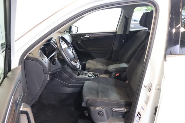 Volkswagen Tiguan Allspace Eleg. 2.0 TDI 4M HUD+PANO+AHK