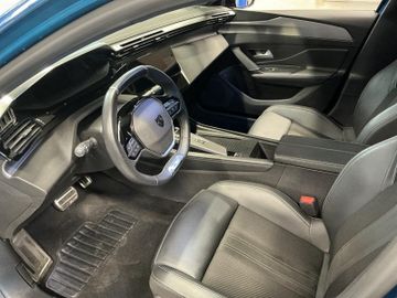 Peugeot 408 - 9