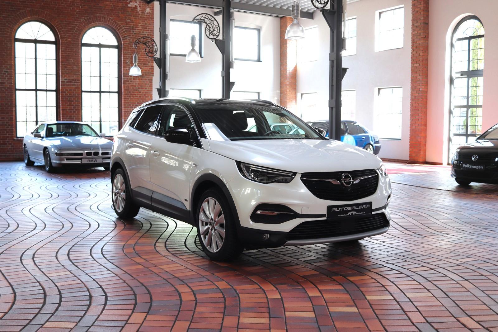 Opel Grandland Ultimate Plug-in-Hybrid 4