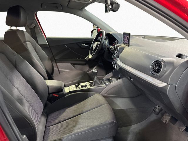 Q2 30 TDI ADVANCED FAHRSCHULAUTO LED+MMI NAVI++