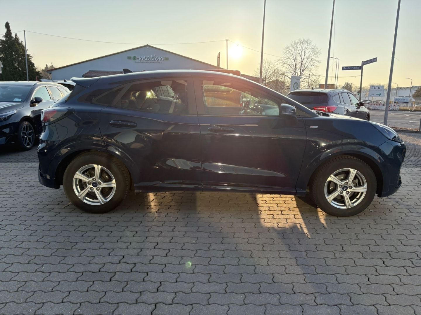 Fahrzeugabbildung Ford Puma ST-Line X B&O Kamera PDC Tempomat Navi