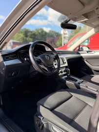 Volkswagen Passat Variant - 6