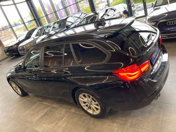 BMW 320 Touring 320 d xDrive *NAVI*TEMPOMAT*SZHZ*AHK