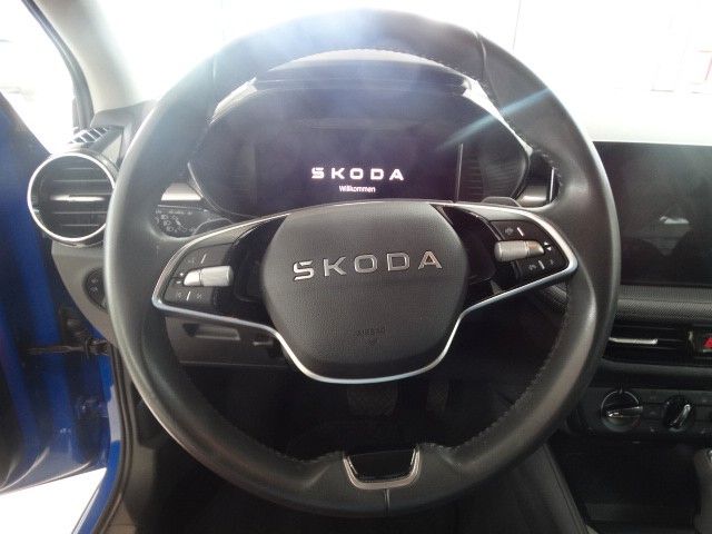 ŠKODA Fabia Fabia Tour 1.5 TSI DSG – Bild 11 von 16