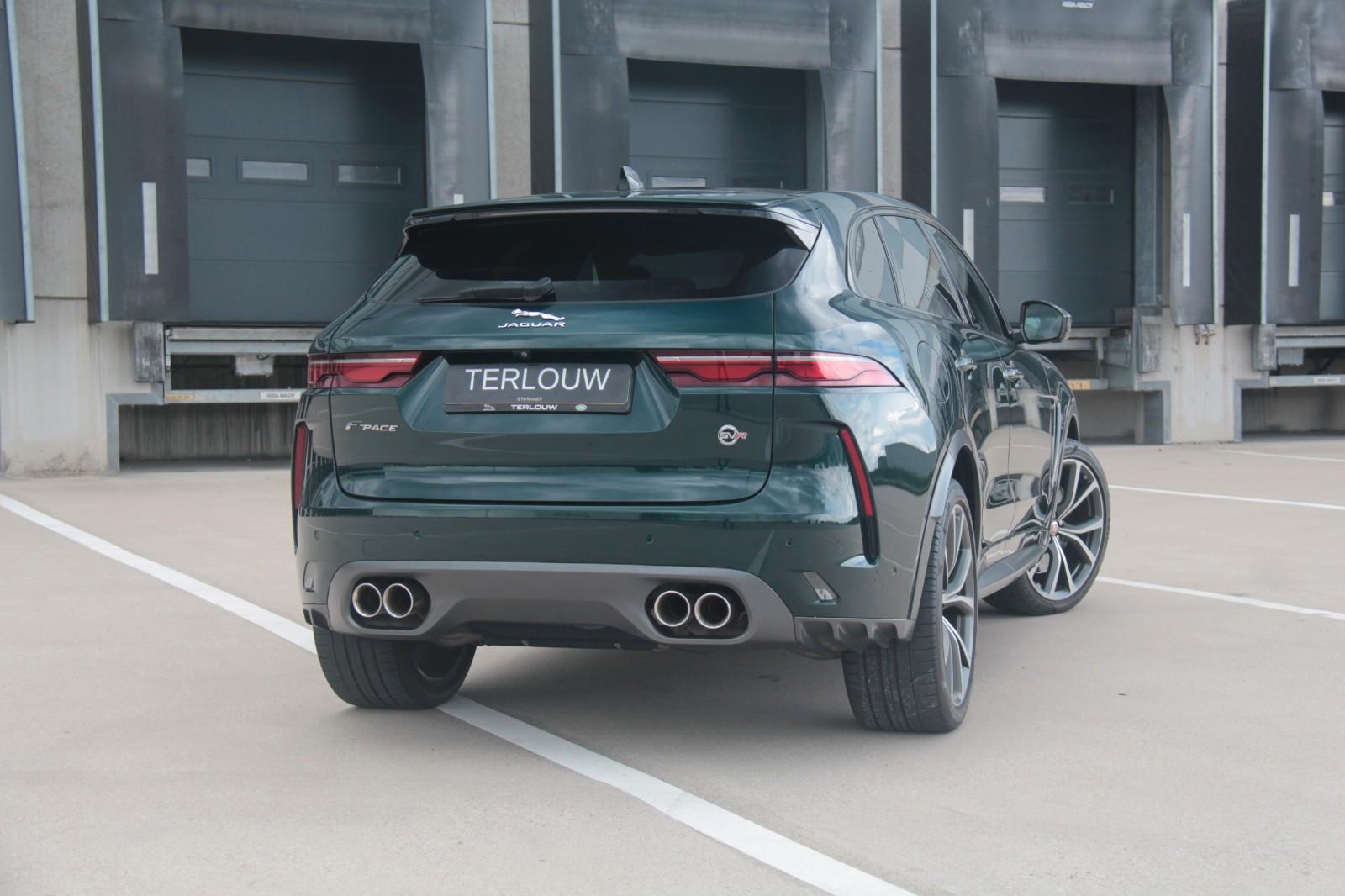 Jaguar F-Pace P550 SVR AWD