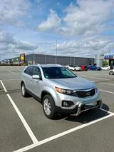 Kia Sorento XM 2.2 CRDI 4WD Automatik - Kia Sorento aus 2011 mit Diesel-Antrieb