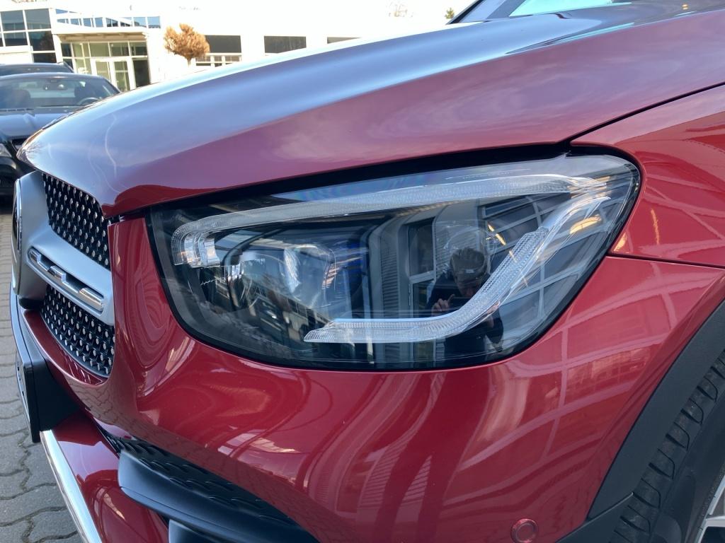 Mercedes-Benz GLC 300 d 4M AMG ACC MultiLED AHK Memo 360 Ambi