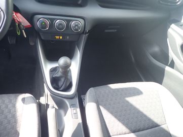 Toyota Yaris - 11