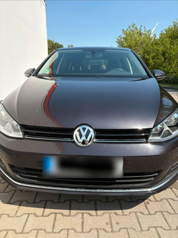 Image of Volkswagen Golf