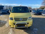 Volkswagen T5 Camperumbau-Standheizung - gebrauchte VW T5 Caravelle aus dem Jahr 2005