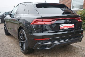Fahrzeugabbildung Audi Q8 50 TDI Quattro Competition Plus NETTO EXPORT