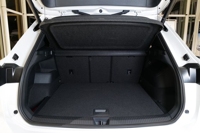 Volkswagen Tiguan 1.5eTSI DSG R-Line BlackStyle HKardon Pan