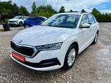 Skoda Octavia Combi Ambition AAC SHZ NAVI CARPLAY - Skoda Octavia Ambition mit Diesel-Antrieb