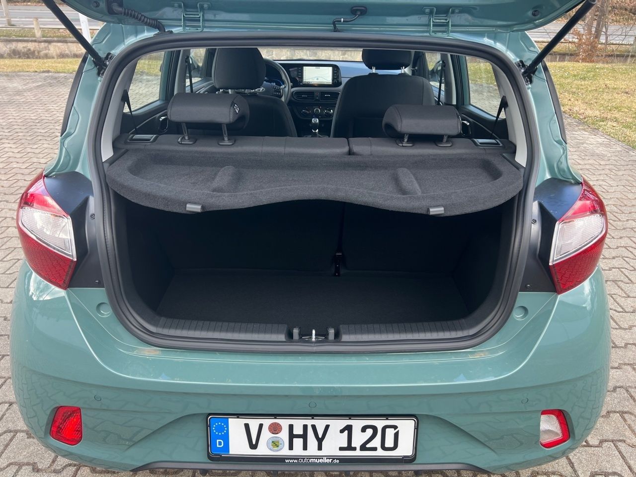 Fahrzeugabbildung Hyundai i10 Select *KAMERA*NAVI*RADIO*KLIMA*PDC*CARPLAY*