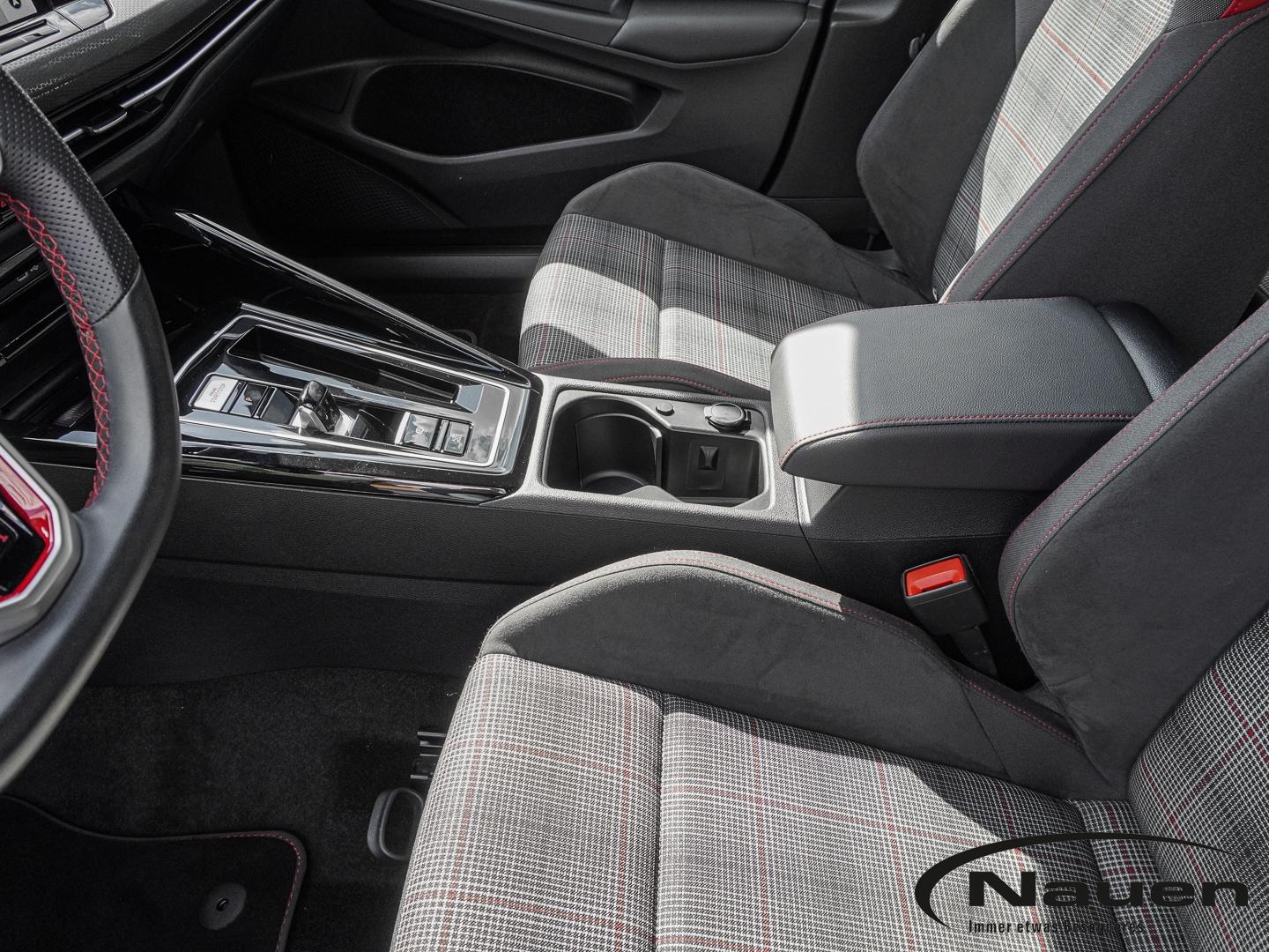 Volkswagen Golf GTI *AHK*NAVI*SHZ+LHZ*CLIMATRONIC*APP-CONNE, миниатюра 14