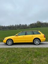 Audi AUDI A4 B5 2.8 QUATTRO AVANT Ferrari Gelb - Audi A4 aus 1999: 2.8