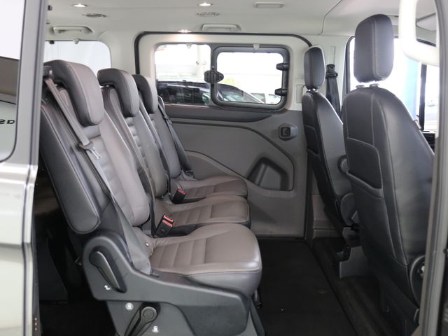 Ford Tourneo Custom 320 XENON KAMERA 8SITZ AHK STANDH