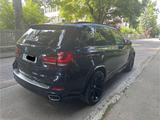 BMW X5 xDrive30d M Sport AHK HuD eSitze BMW Scheckhe - BMW: E30