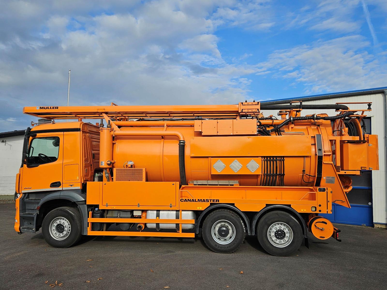 Mercedes-Benz 2542 6x2 Müller Kombi