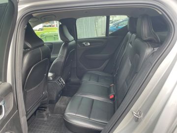 Volvo XC40 - 6